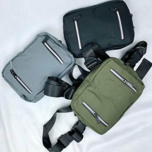 D293*CX240 MOCHILA TRANSVERSAL COM FECHAMENTO ATRAVES DE ZÍPER