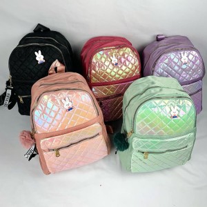 8902*CX120 MOCHILA EM MATERIAL PLASTICO