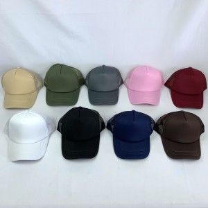 ZAPYM-1048*CX360 CHAPÉU COM ABA EM FIBRA SINTÉTICA (PLÁSTICO) UTI. EM PRAIA