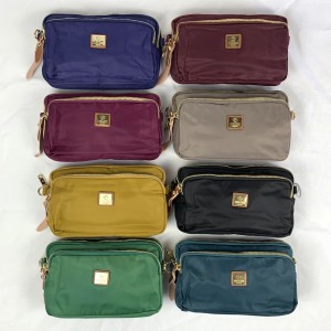 BOYUE-3581*CX120 BOLSA FEMININA COM ALÇA DE MÃO E A SUPERFÍCIE EXTERIOR EM MATERIAL PLÁSTICO